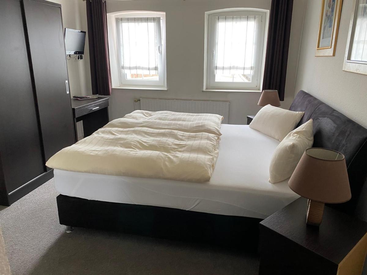 Pension Timeout Hermersberg Экстерьер фото