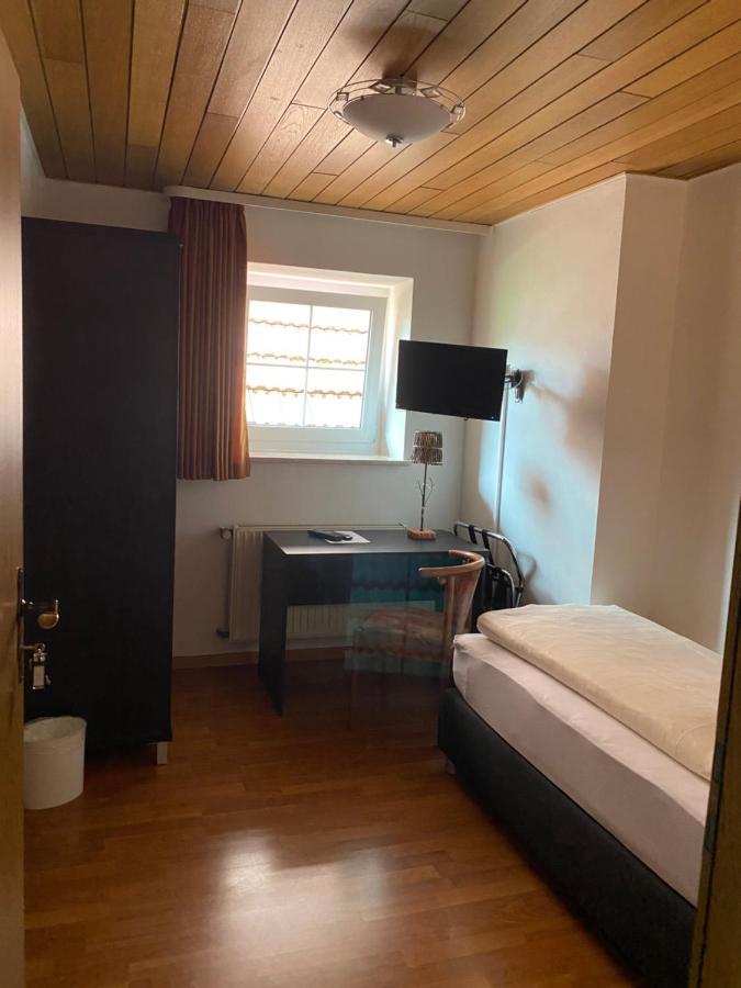 Pension Timeout Hermersberg Экстерьер фото